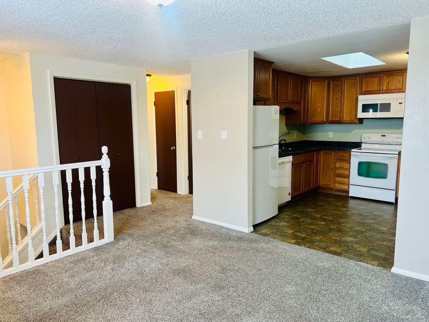 Lakewood House: 879 Depew Street