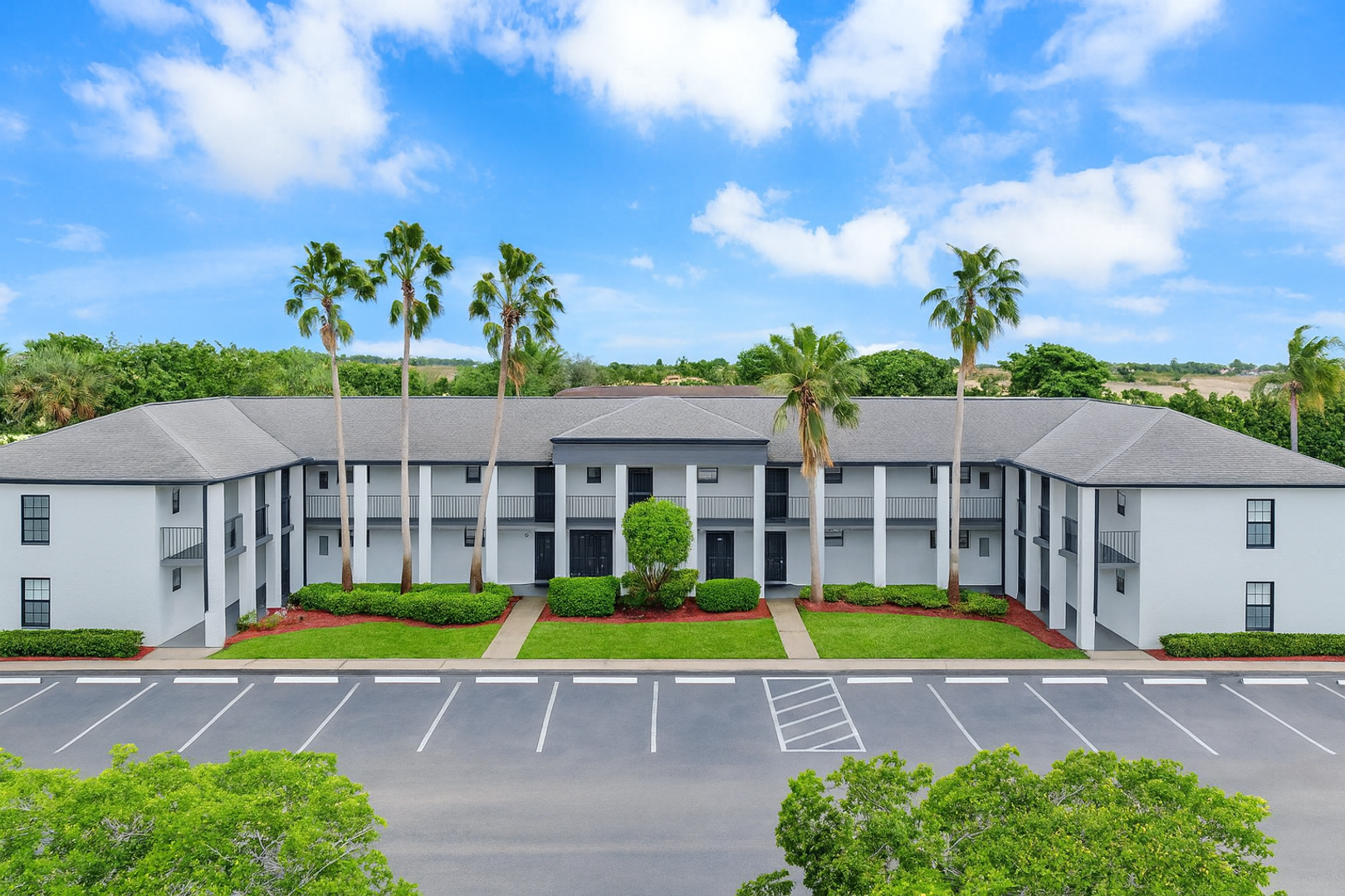 Davie Apartment: 7550 Stirling Rd