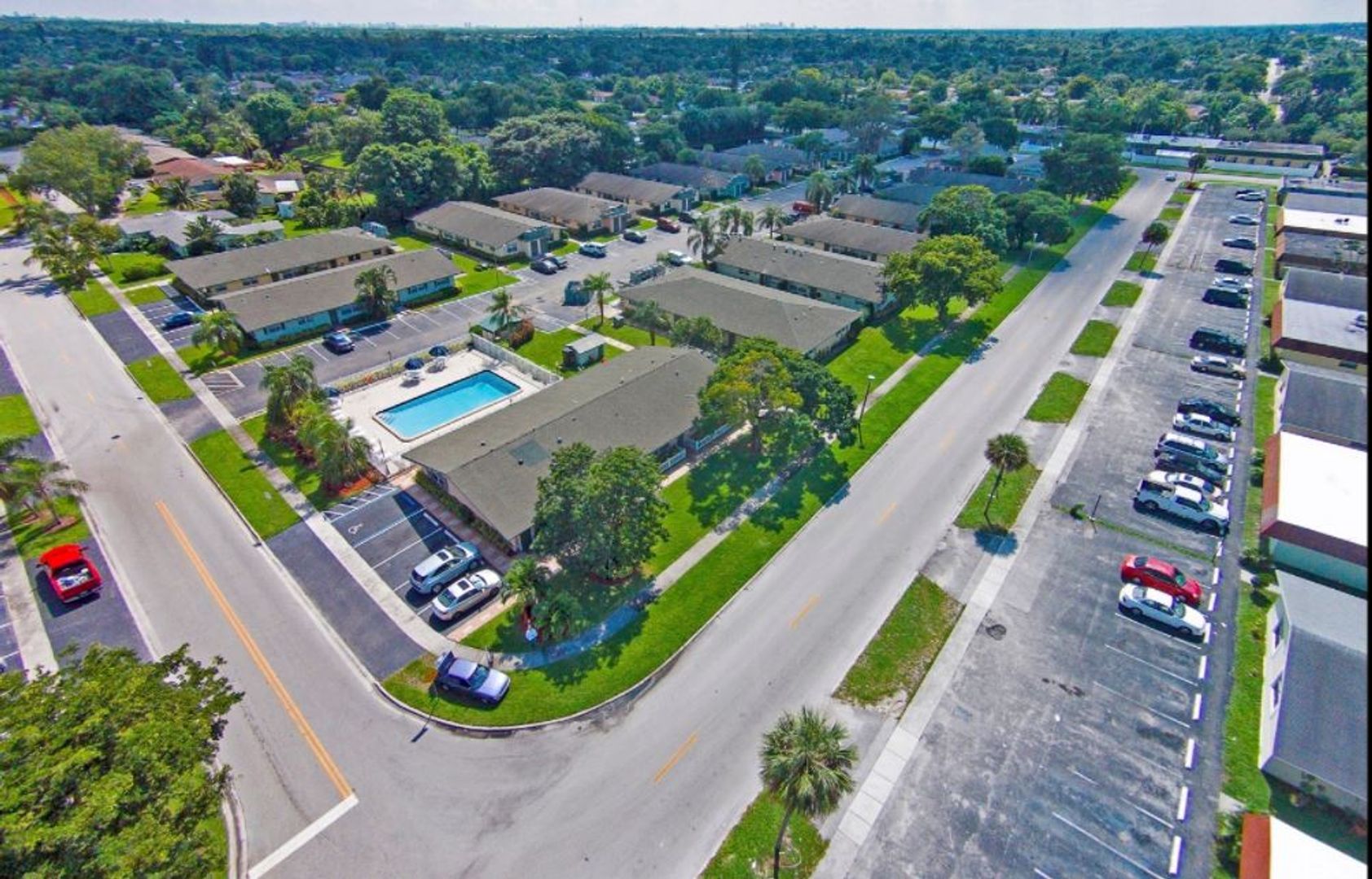 Margate Apartment: 551 Kathy Ct