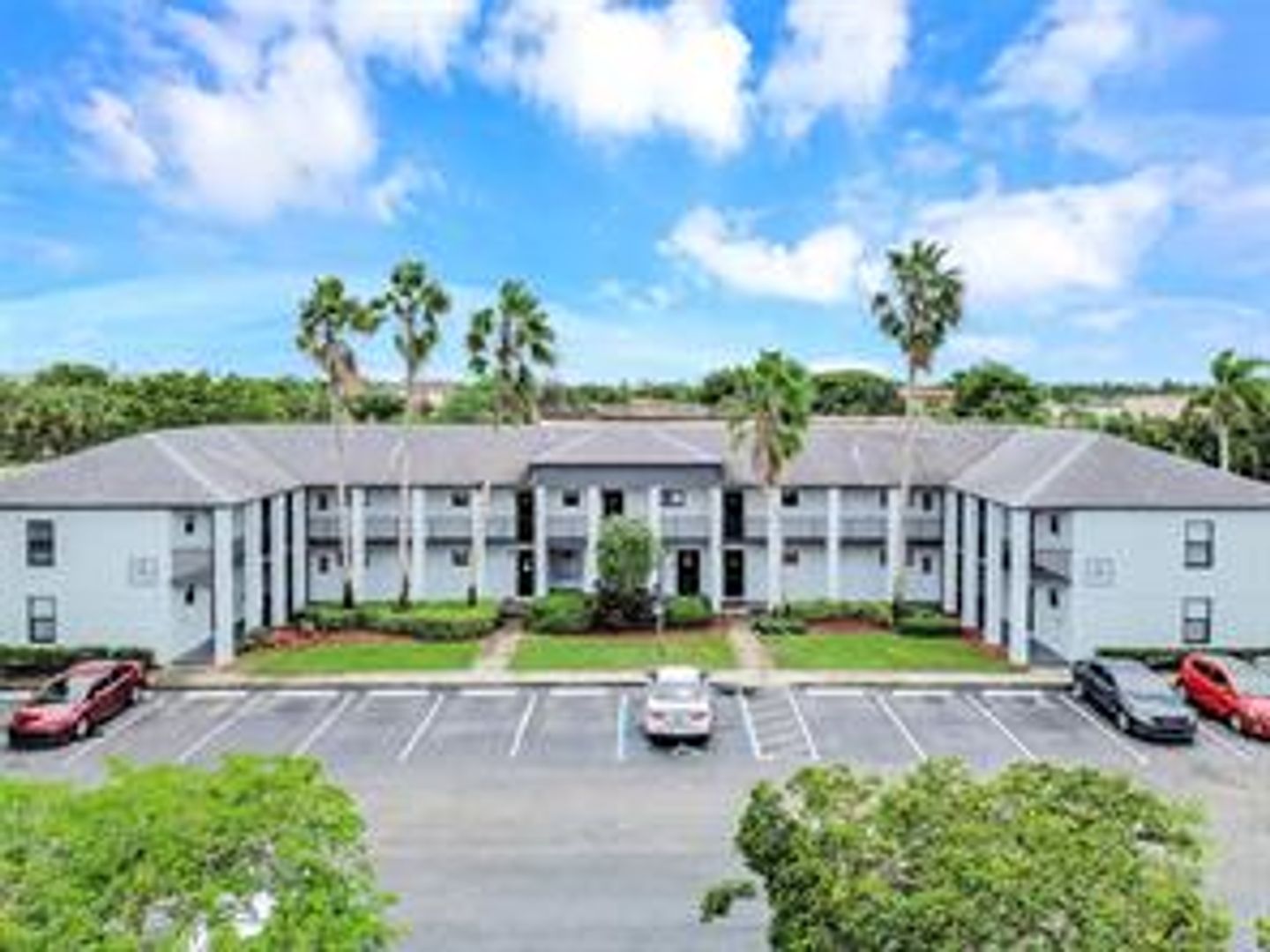 Davie Apartment: 7550 Stirling Rd