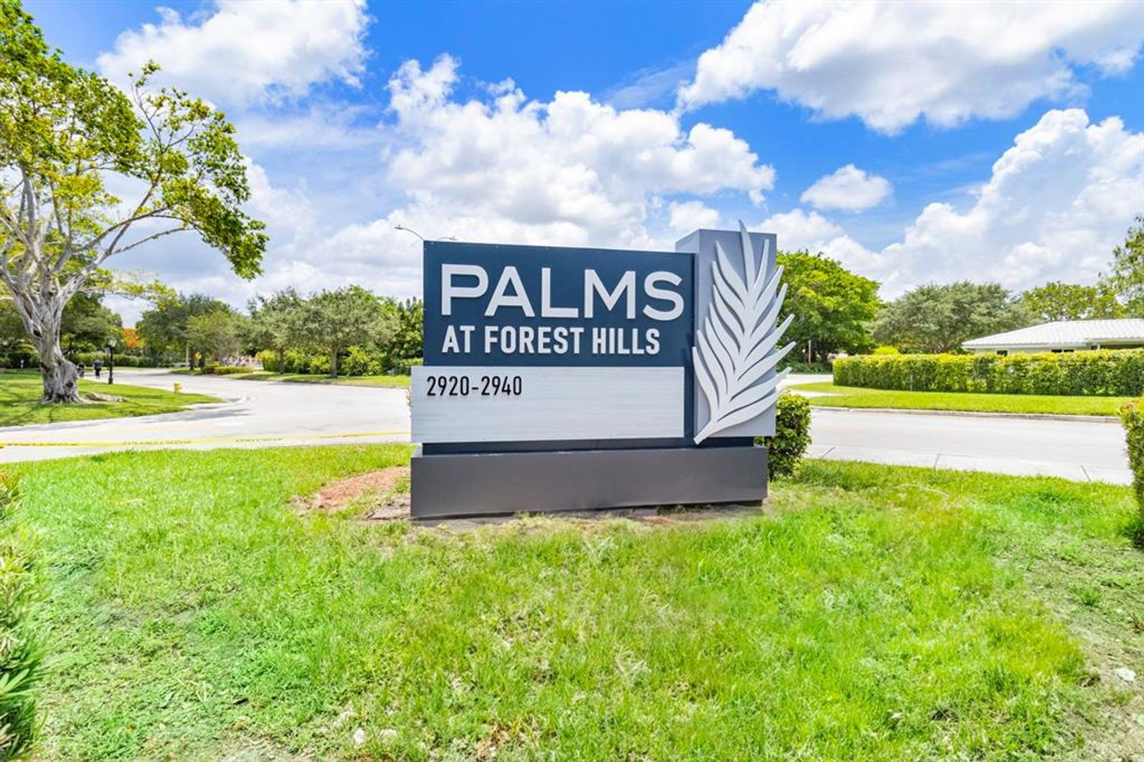 Coral Springs Apartment: 2930 Forest Hills Blvd