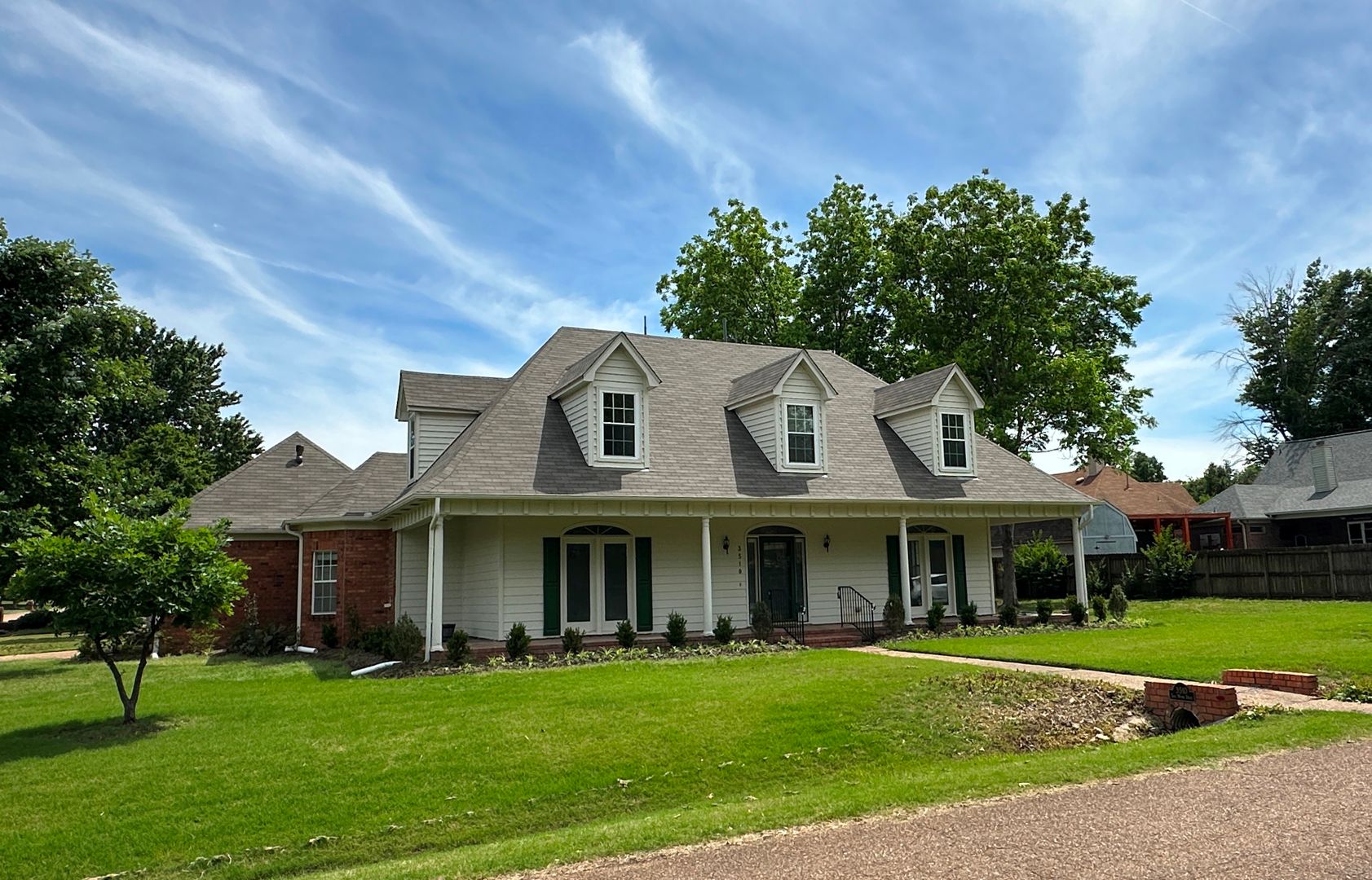 Bartlett House: 3510 Sara Woods Drive