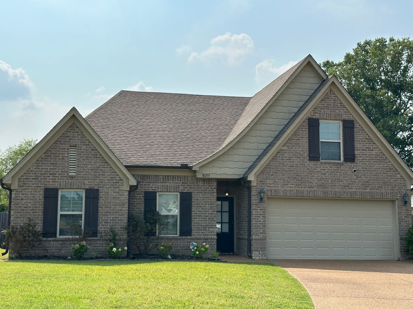 Southaven House: 8053 Switzer Drive
