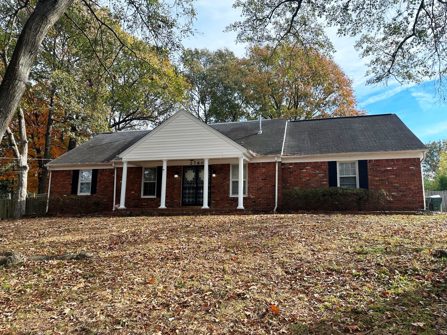 Bartlett House: 2760 Bragg LN