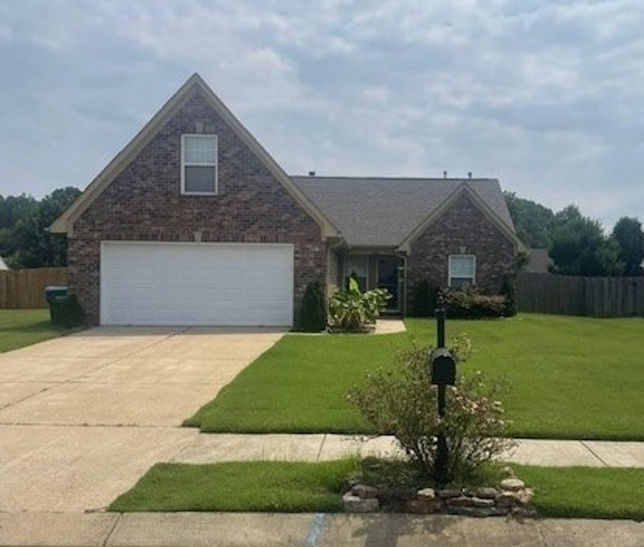 Olive Branch House: 6688 Red Hawk Cove