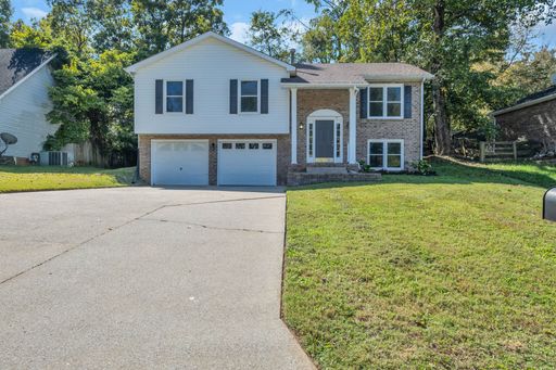 4 Bed 3 Bath Rental at 2270 Ermine Dr., Clarksville, TN – photo 1