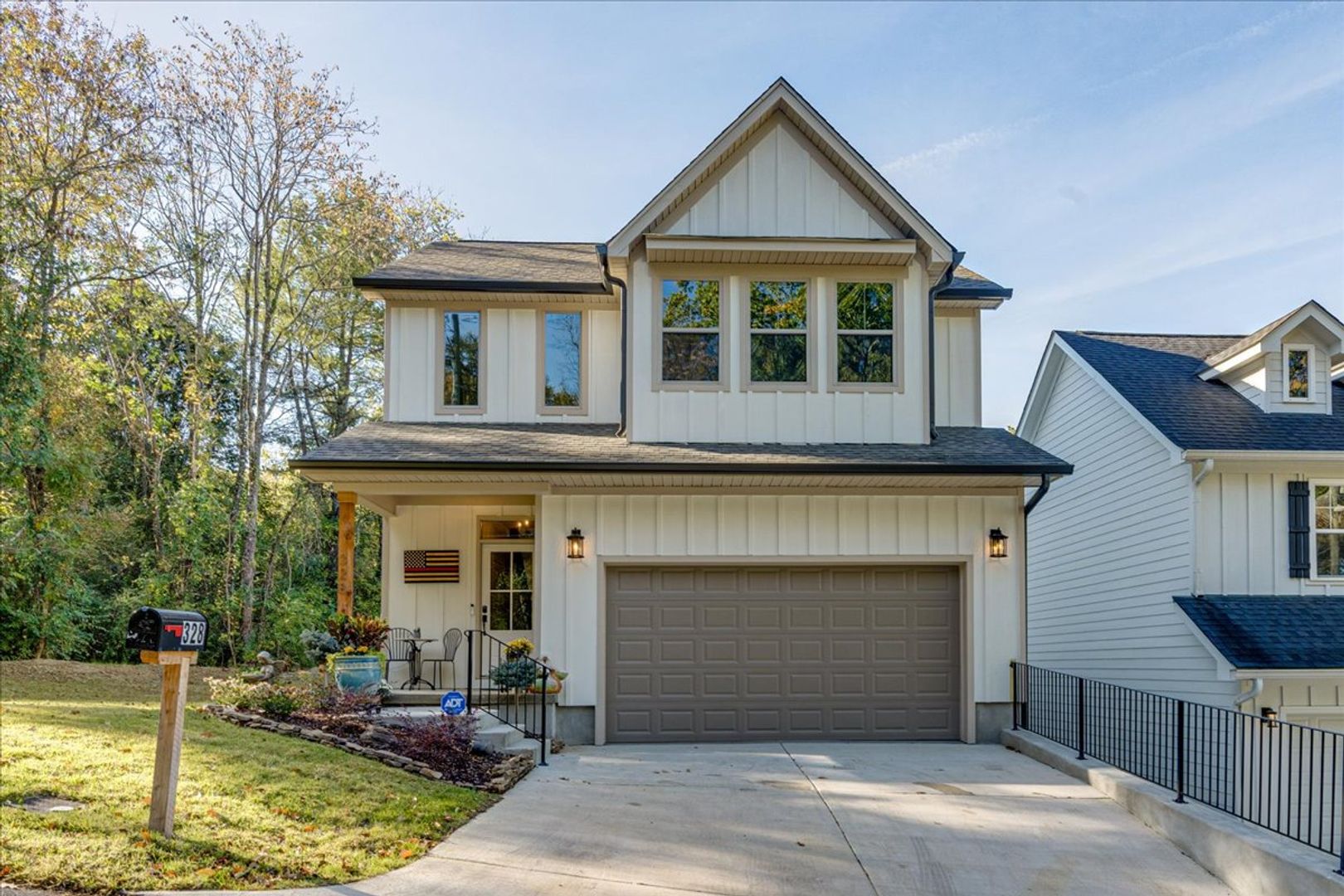 Chattanooga House: 328 Wayne Ave