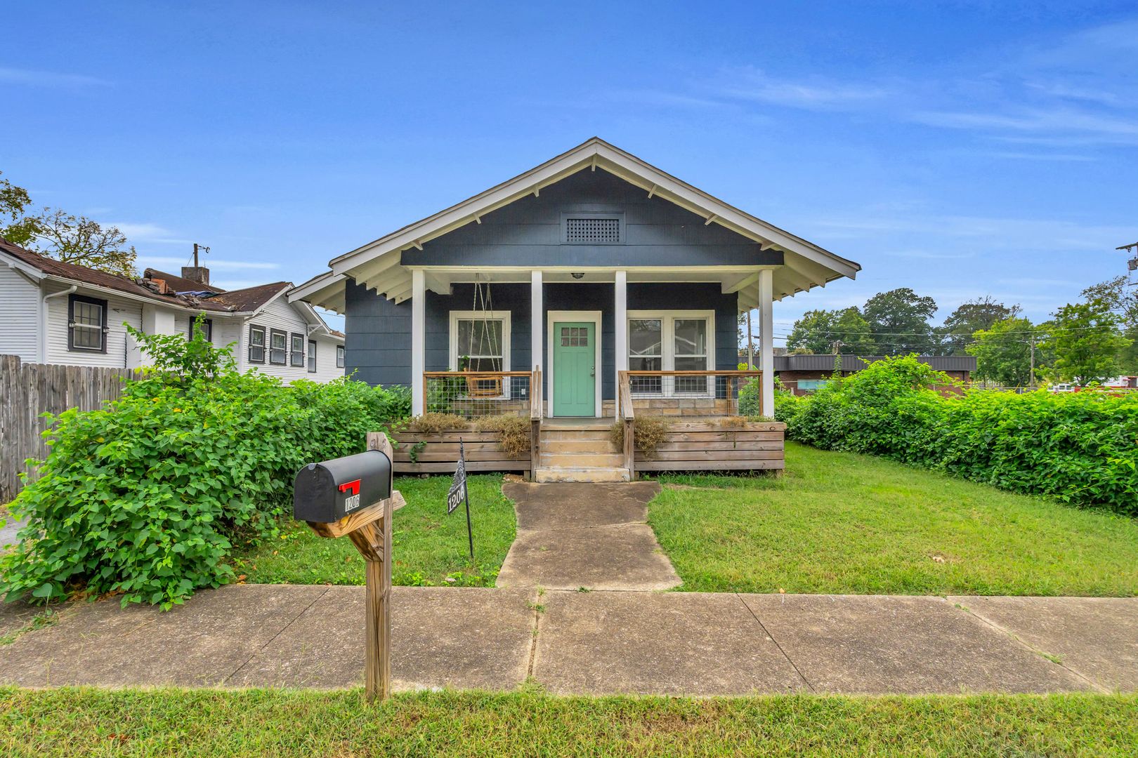 Chattanooga House: 1206 Chamberlain Ave