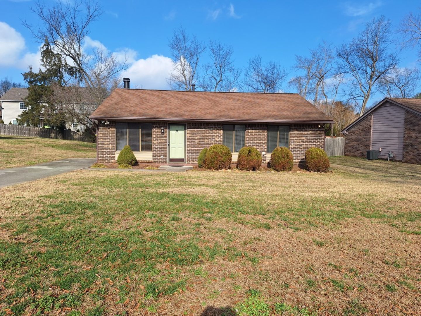 Knoxville House: 9005 Highbridge Drive