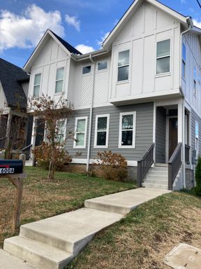 North Nashville 4BR/4BA – photo 1