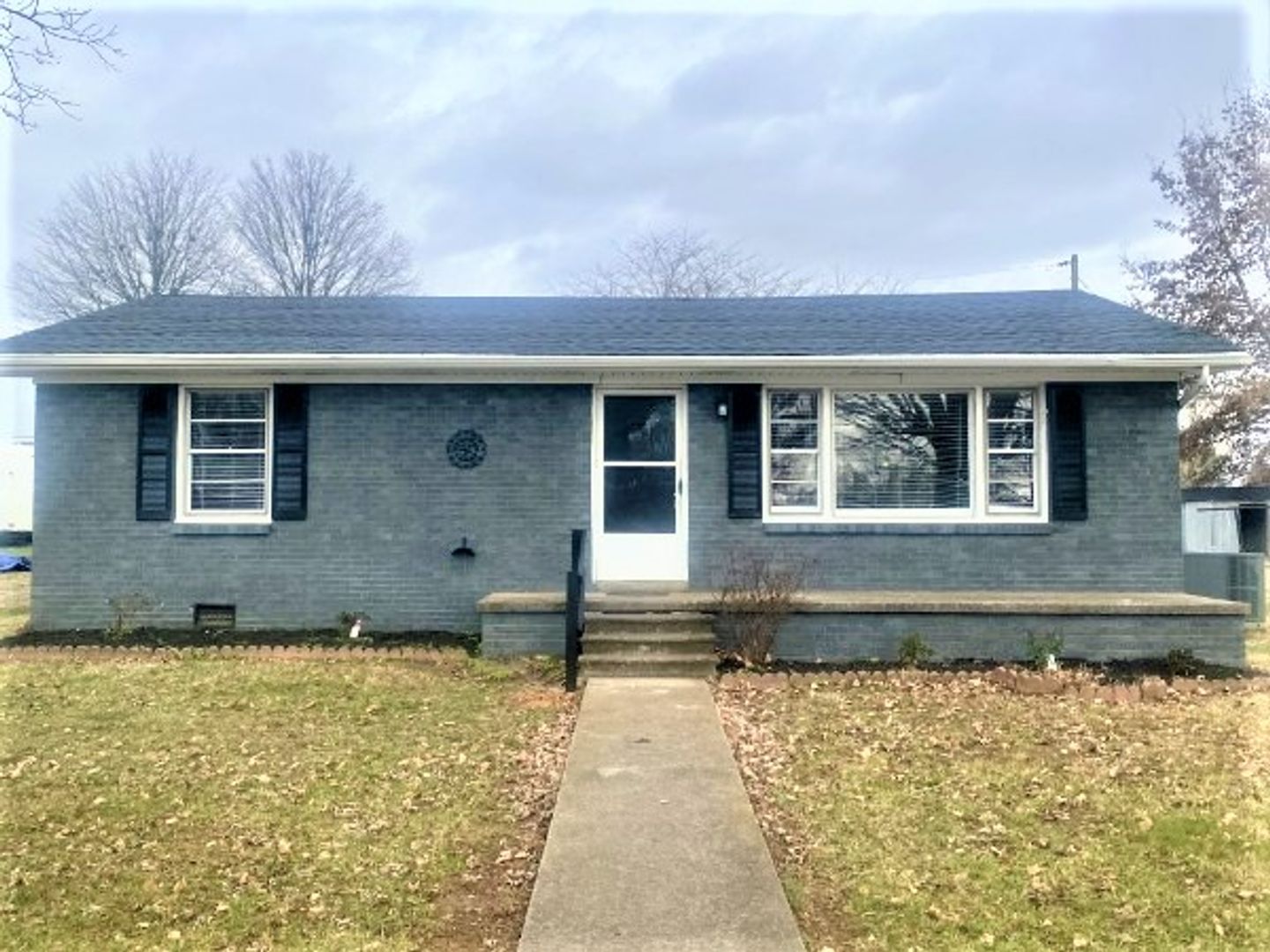 Adairville House: 414 Sampson Ave.