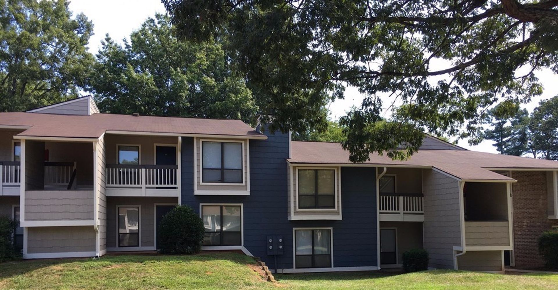 Greensboro Apartment: 5515 West Market Street