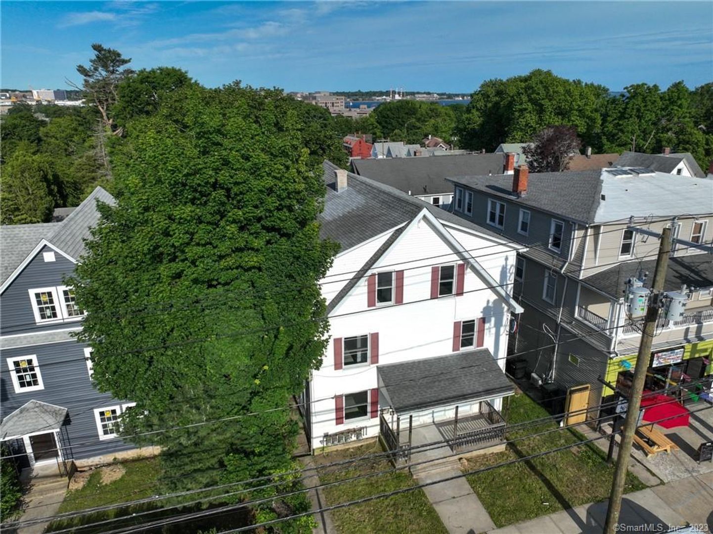 New London Apartment: 200 Montauk Ave