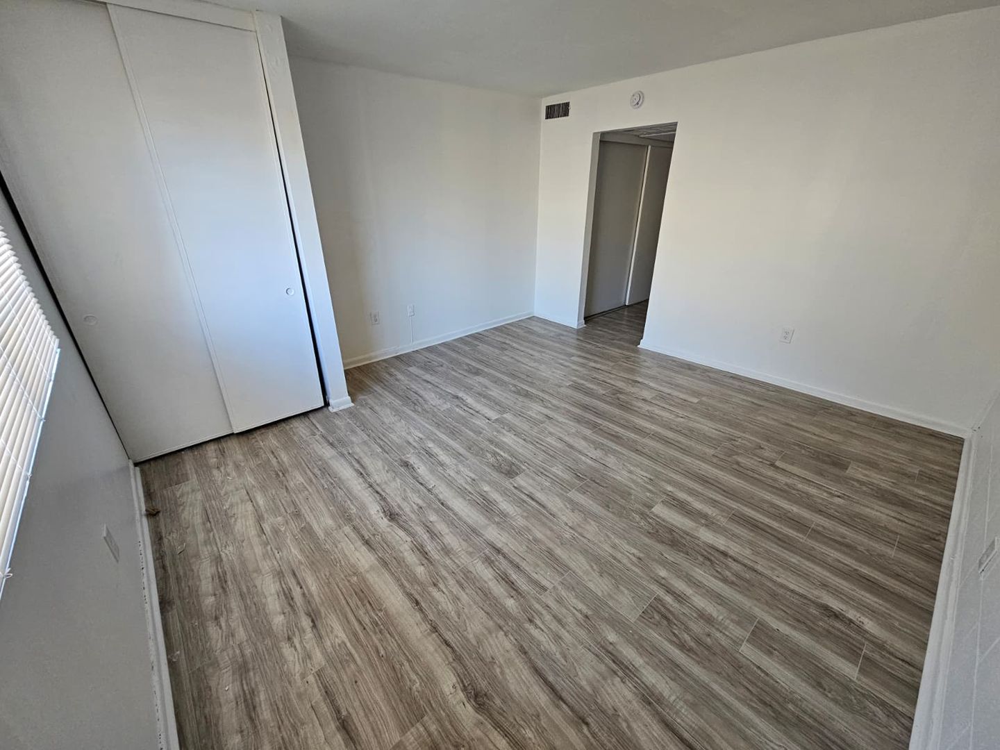 Jackson Apartment: 1505 North West Street