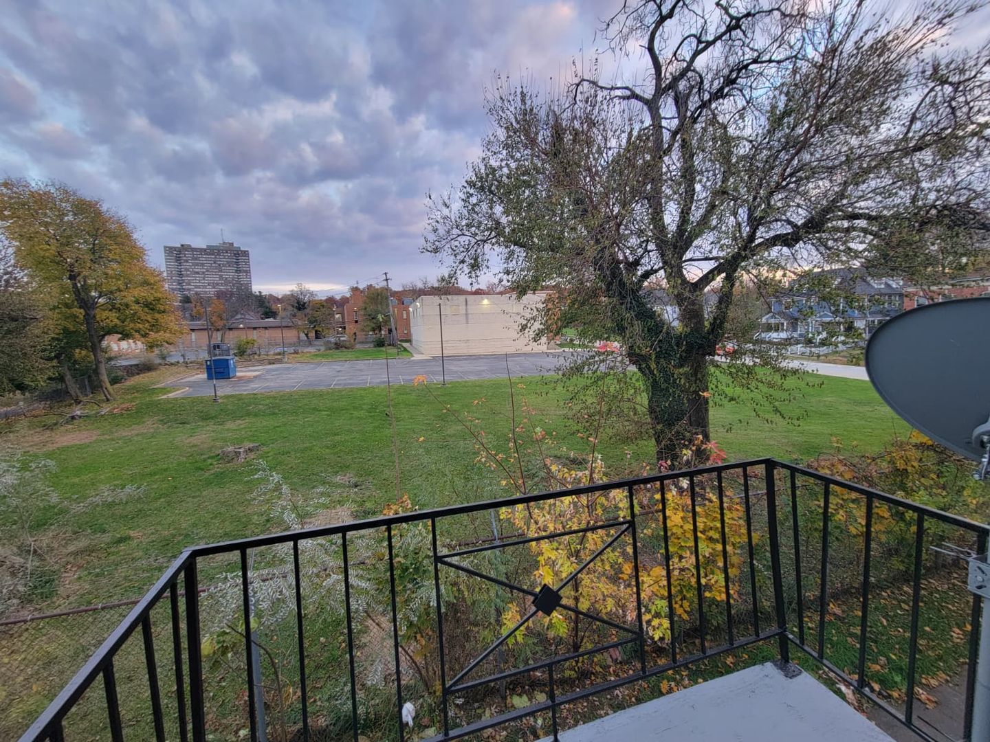 East Cleveland Apartment: 13420 Euclid Ave