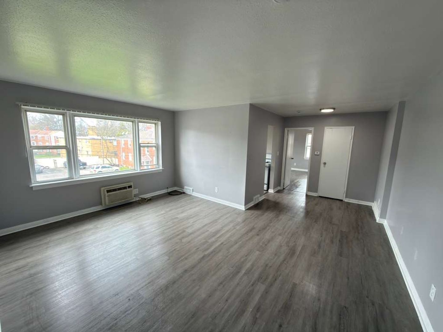 East Cleveland Apartment: 13984 Superior Rd