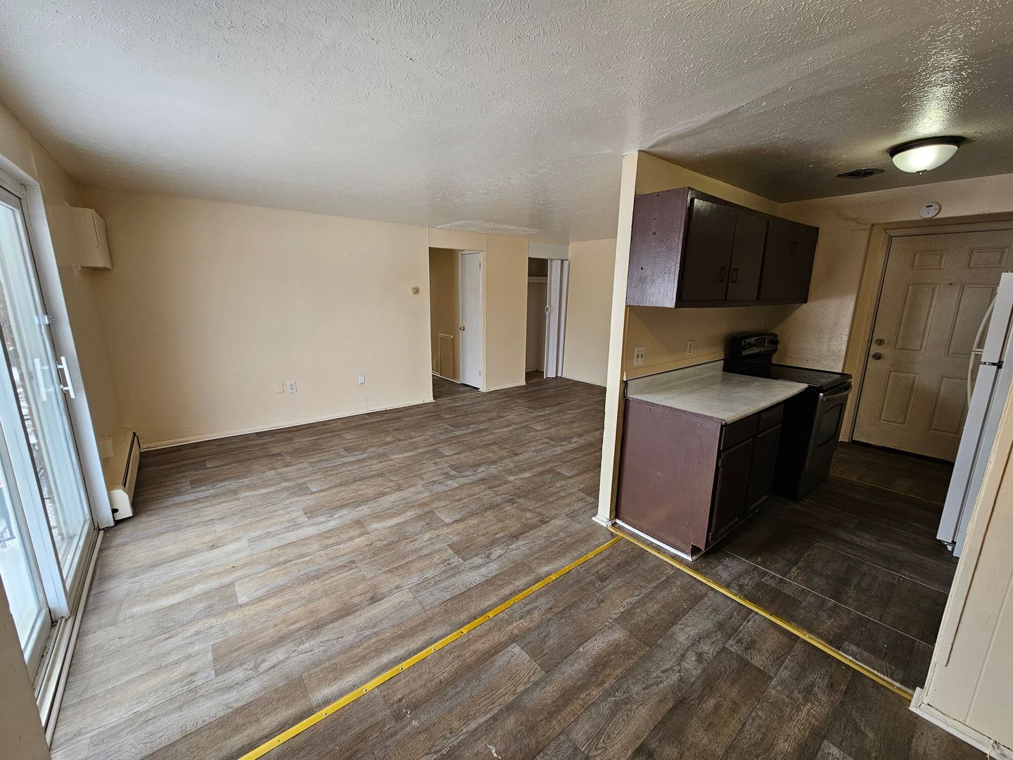 East Cleveland Apartment: 13540 Superior Rd