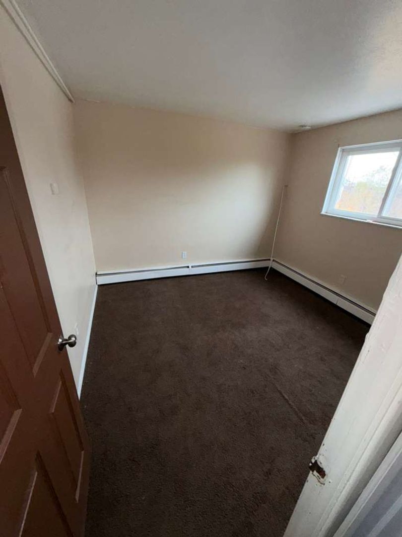 East Cleveland Apartment: 14815-14835 Euclid Ave