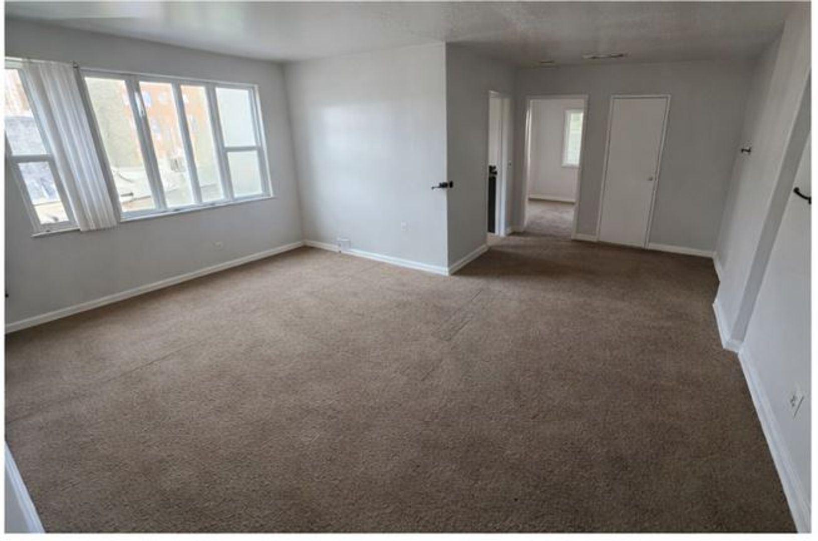 East Cleveland Apartment: 13984 Superior Rd