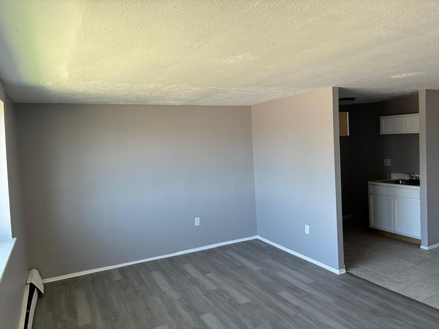 East Cleveland Apartment: 13540 Superior Rd