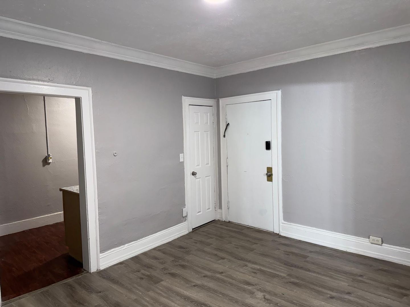 Cleveland Apartment: 1374 West Blvd