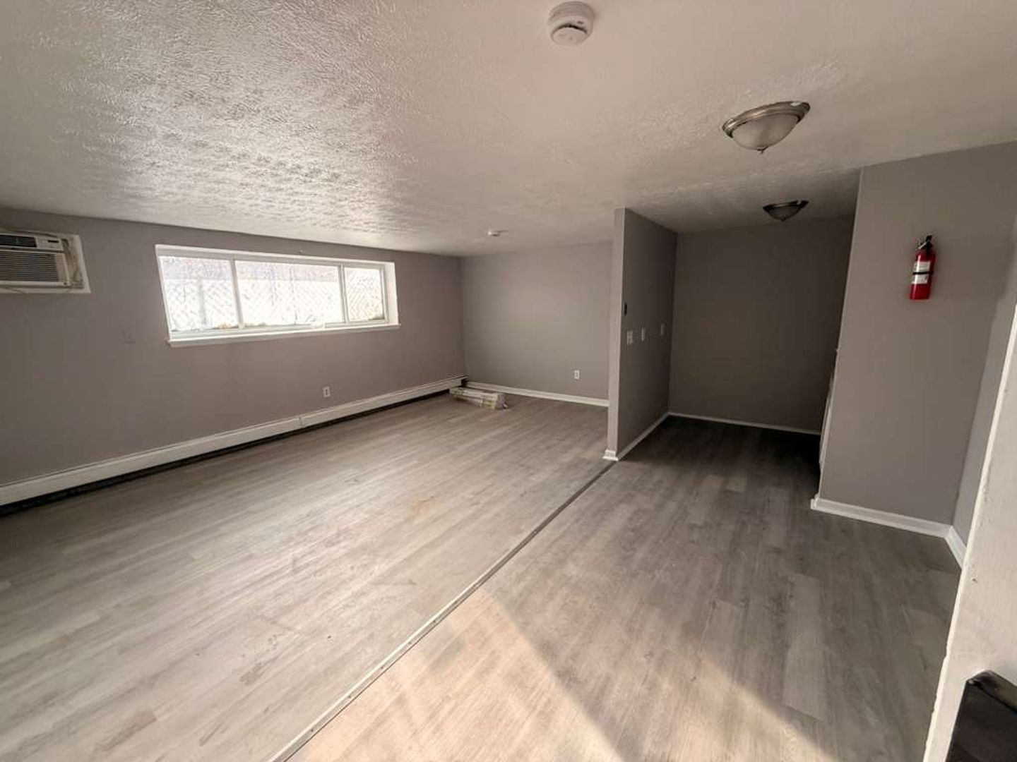 East Cleveland Apartment: 13540 Superior Rd