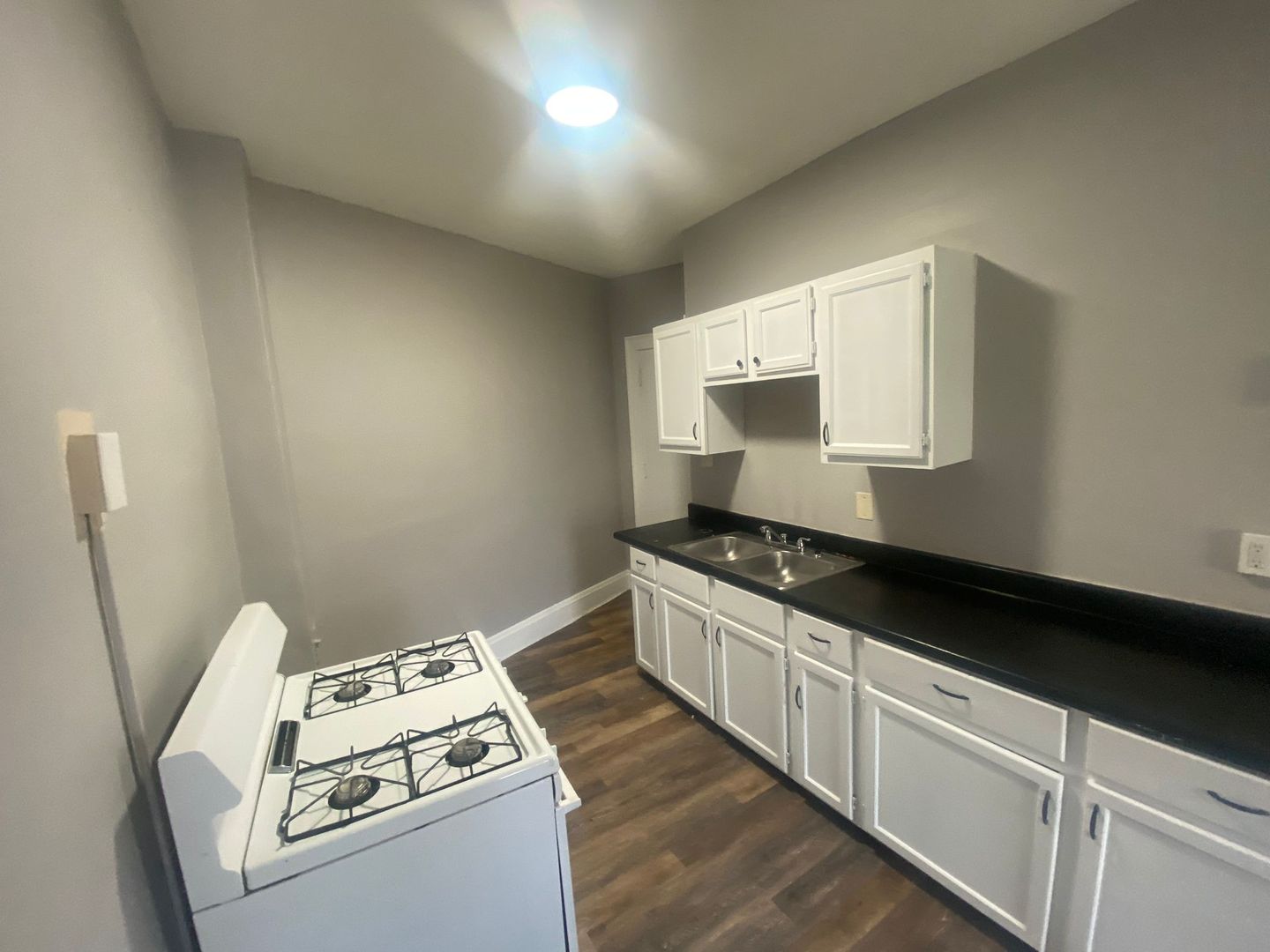 Cleveland Apartment: 392 E 147th Street