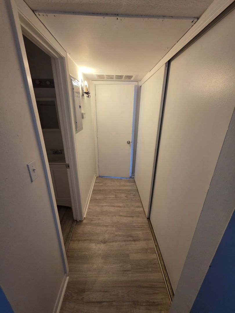 Jackson Apartment: 1505 North West Street