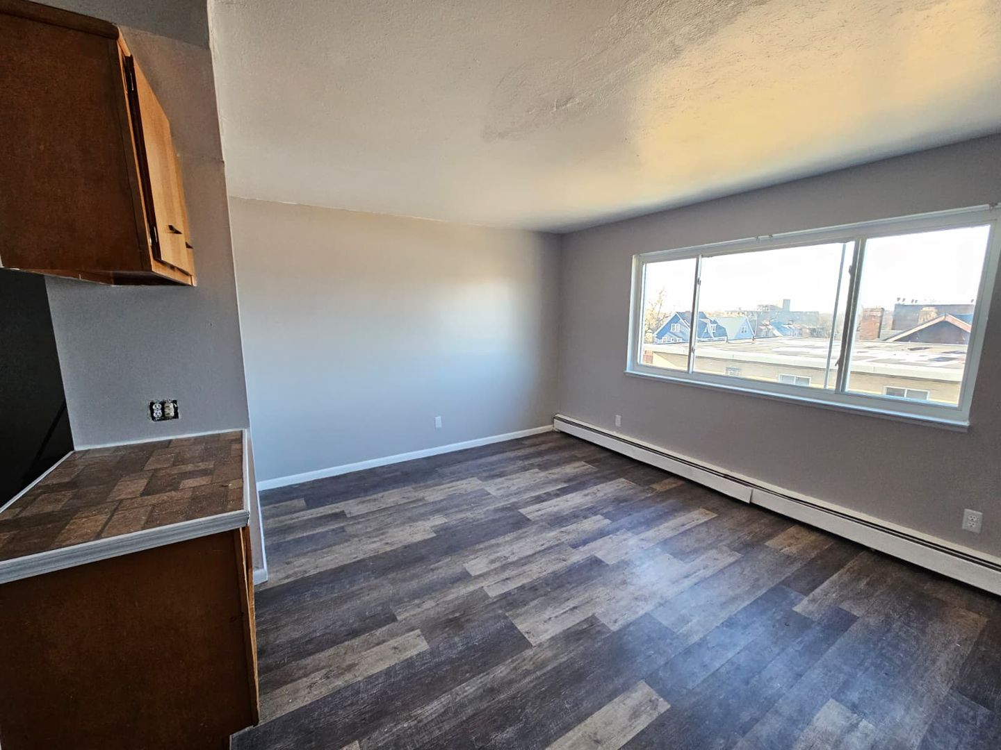 East Cleveland Apartment: 1885 N Taylor Rd