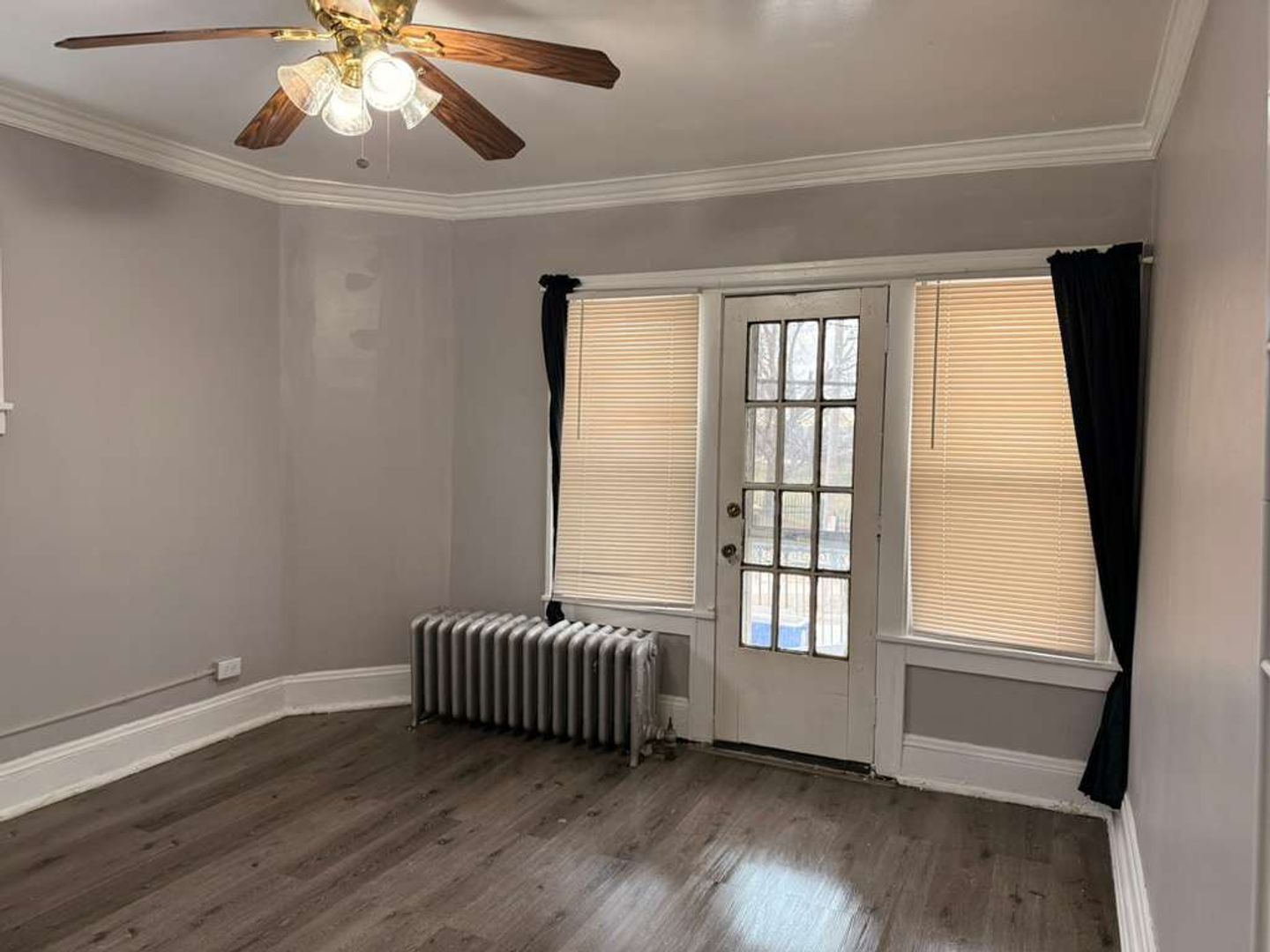 Cleveland Apartment: 14300 Lakashore Blvd