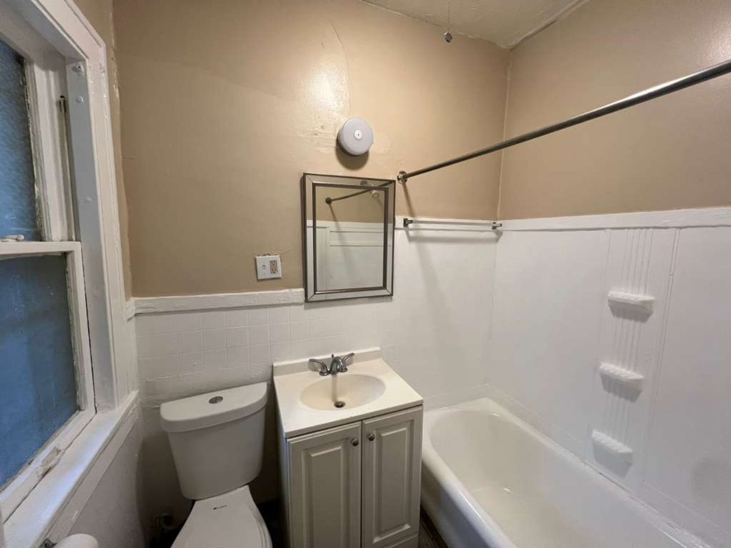 East Cleveland Apartment: 1801 Stanwood Rd