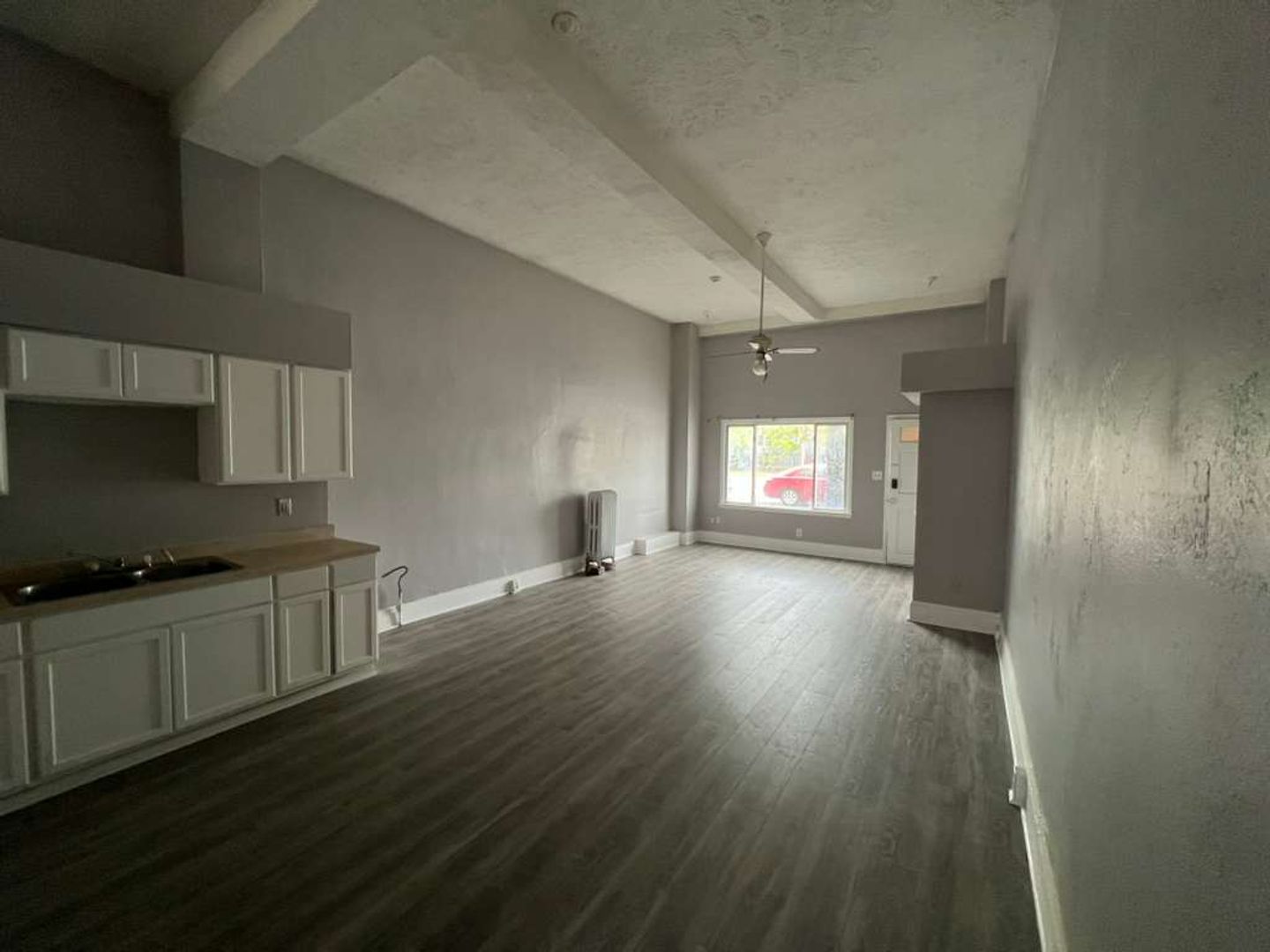 Cleveland Apartment: 392 E 147th Street