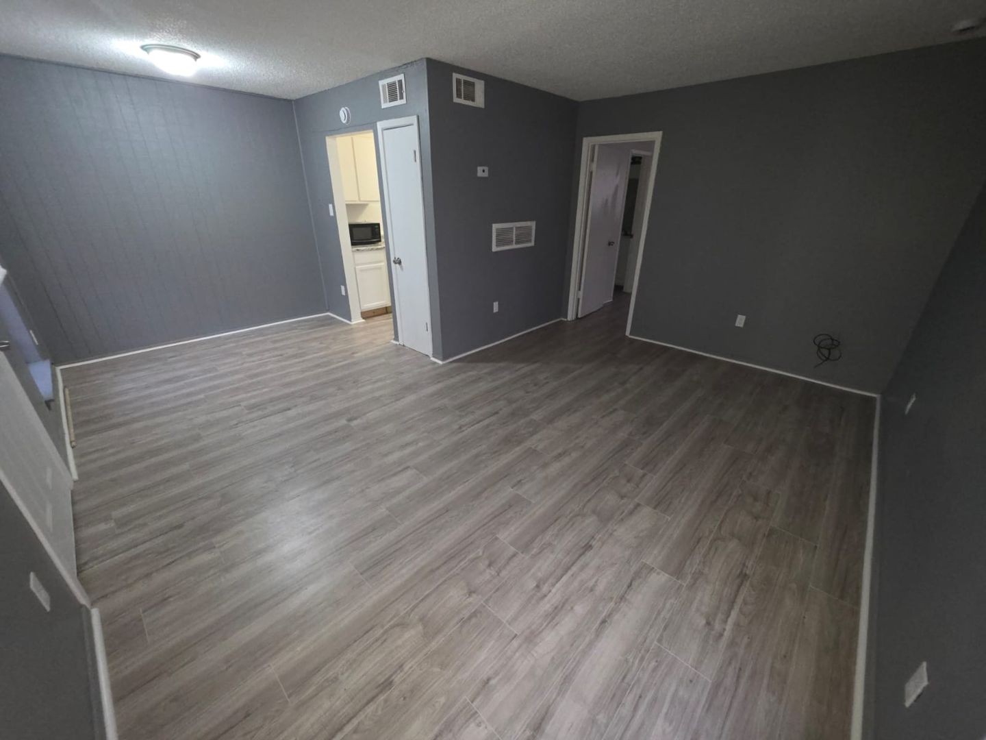 Jackson Apartment: 1505 North West Street