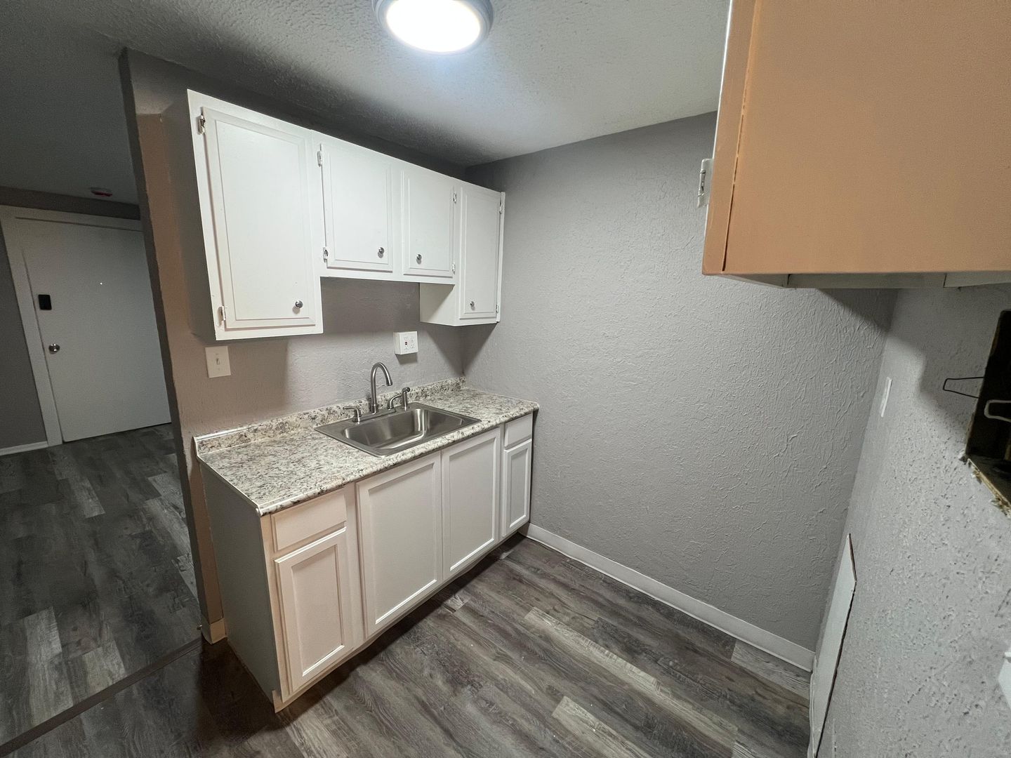 East Cleveland Apartment: 13420 Euclid Ave