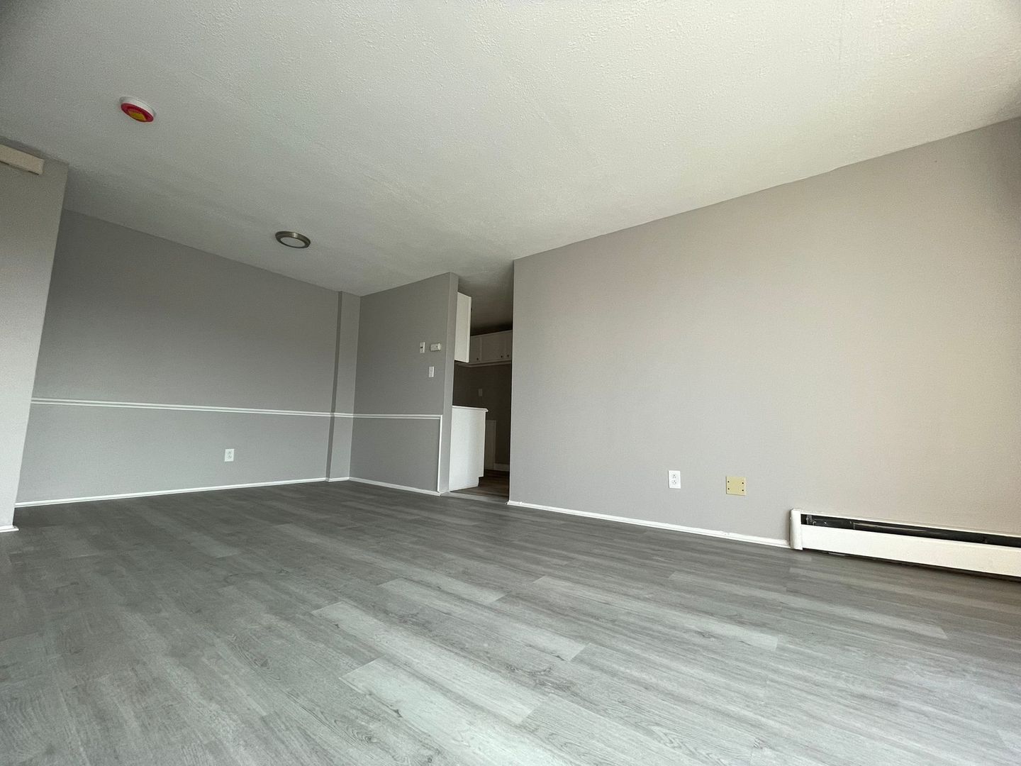 East Cleveland Apartment: 13420 Euclid Ave