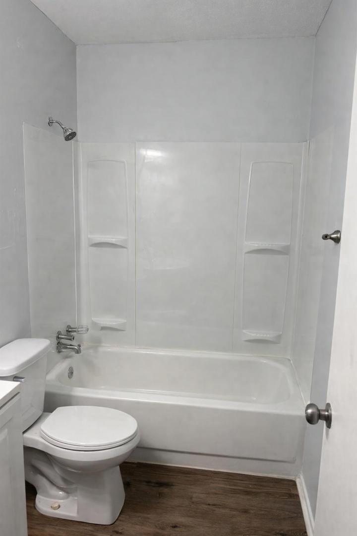 Jackson Apartment: 1505 North West Street