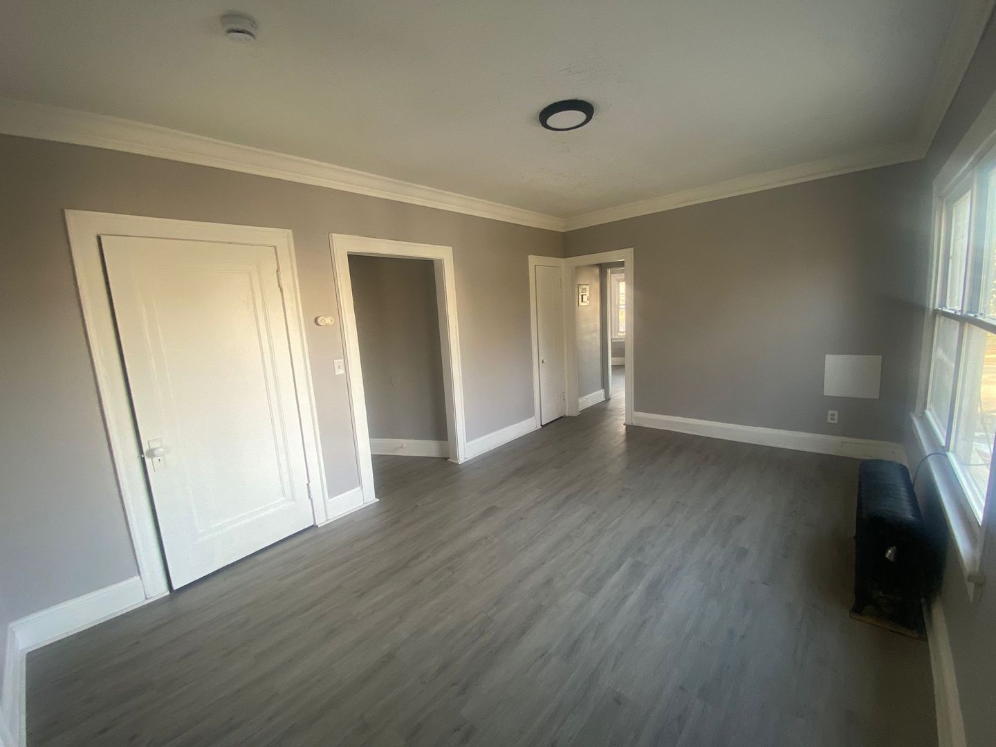 Cleveland Apartment: 392 E 147th Street