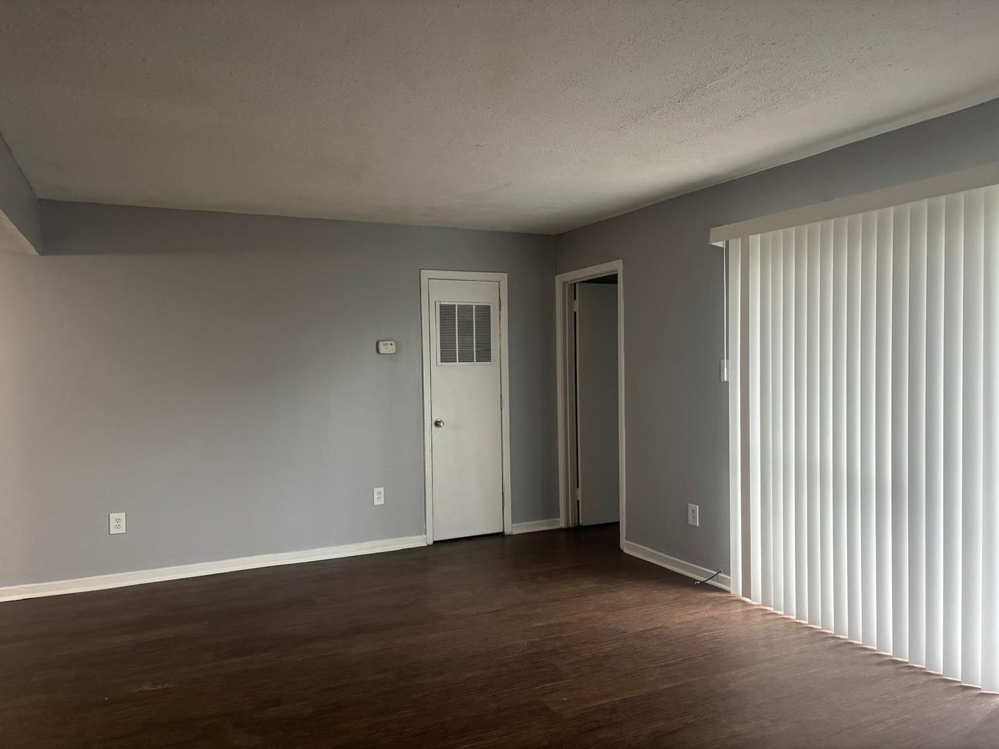 Jackson Apartment: 225 W McDowell Road