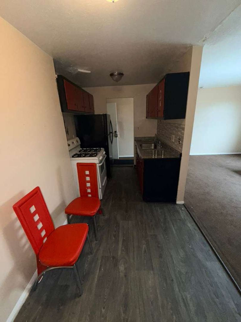 East Cleveland Apartment: 14815-14835 Euclid Ave