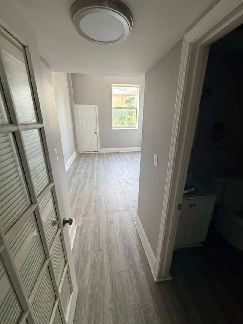 Cleveland Apartment: 392 E 147th Street
