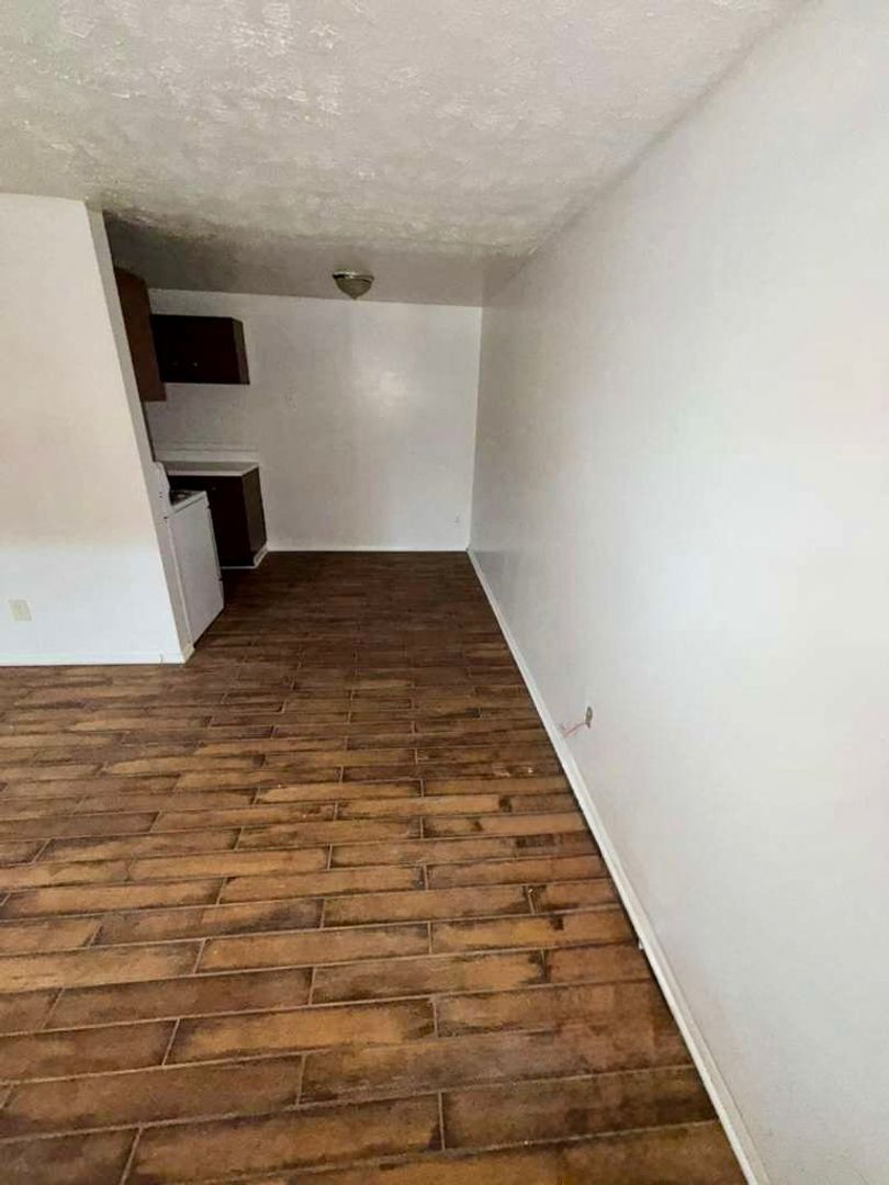 East Cleveland Apartment: 14815-14835 Euclid Ave