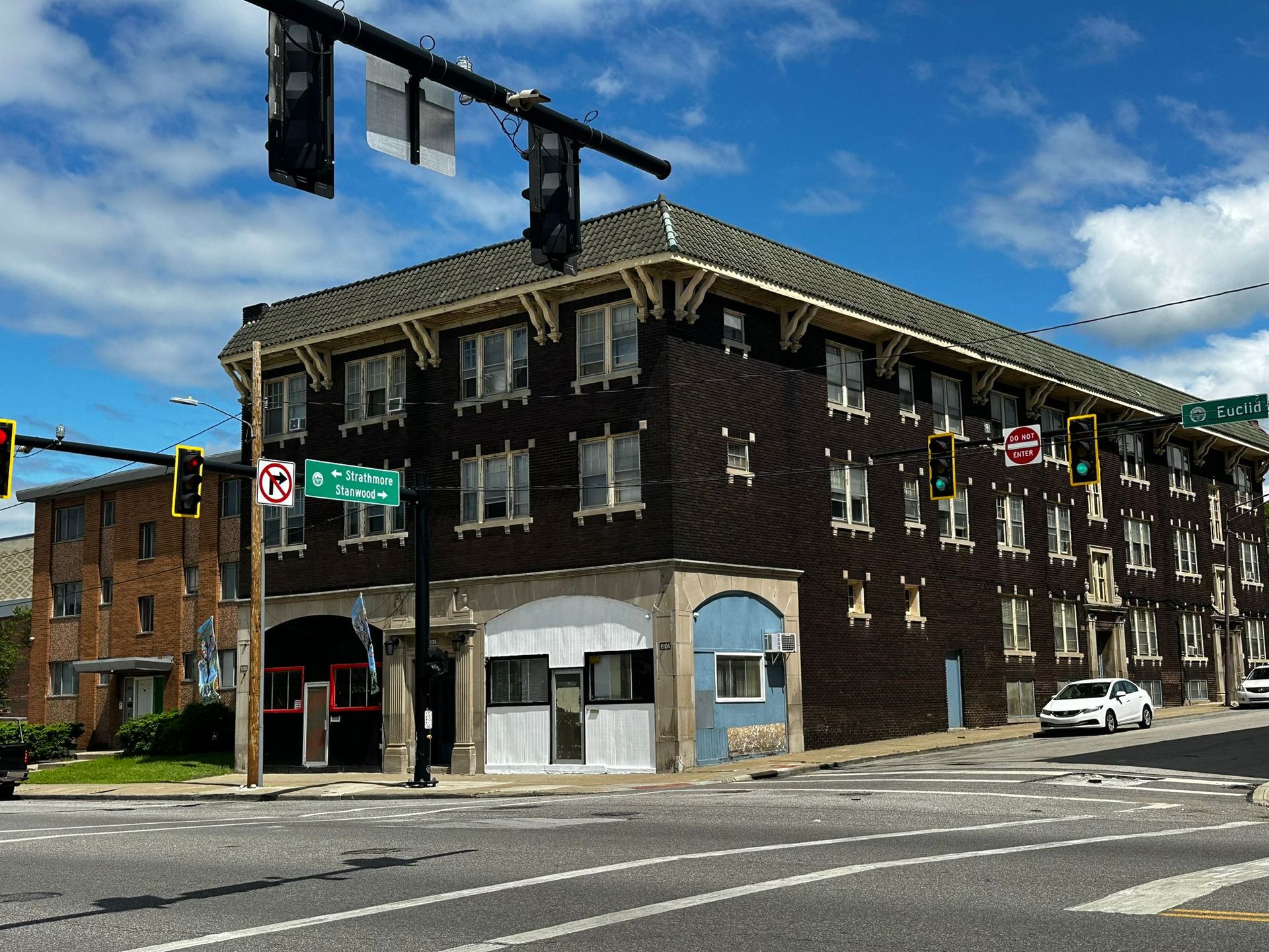 East Cleveland Apartment: 1801 Stanwood Rd