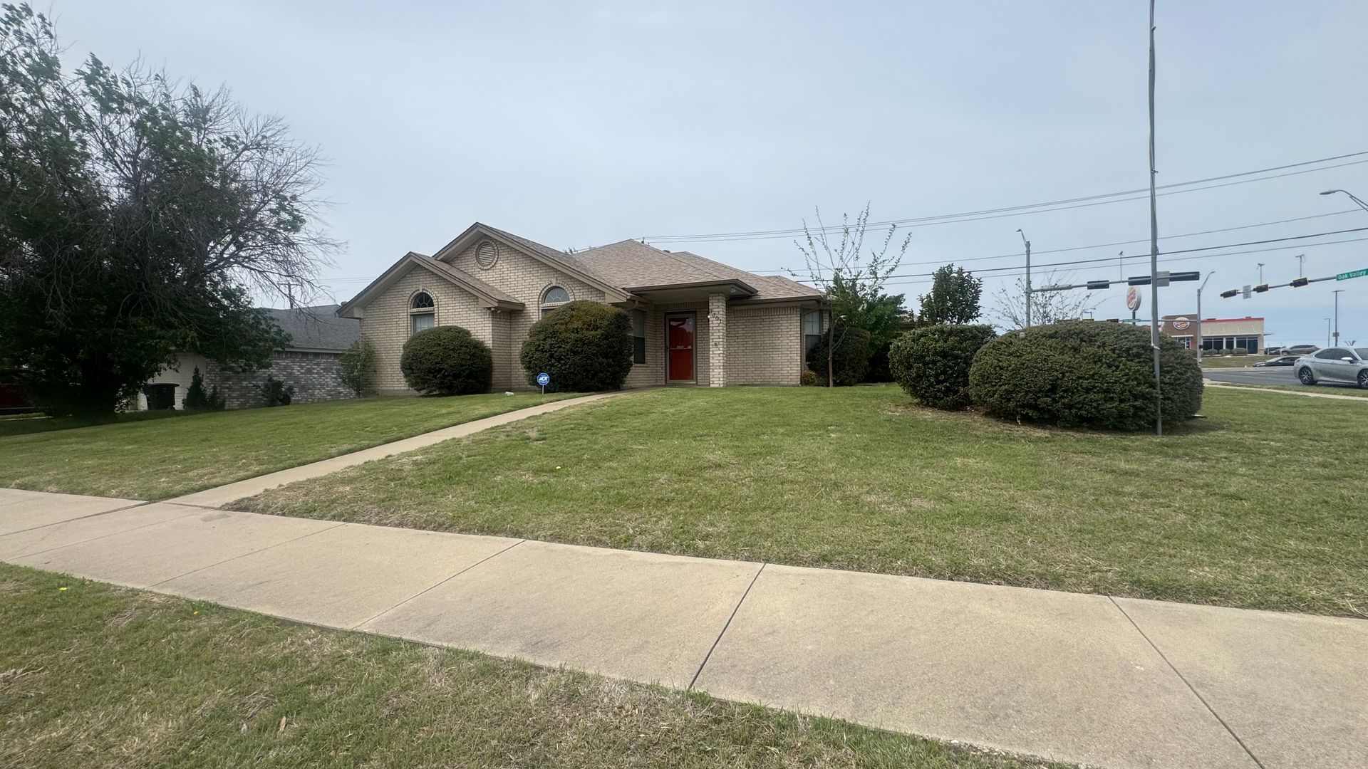 Killeen House: 3701 Water Oak