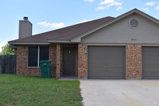 3 BR 2 BATH HARKER HEIGHTS DUPLEX – photo 1