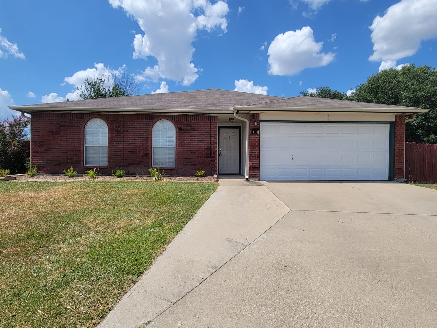 Killeen House: 3401 Beagle Court
