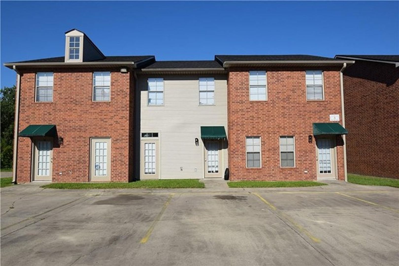 Lake Charles Apartment: 1711 Mignonette Ln