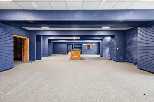 Building 1, Unit 1, Glen Road Plaza