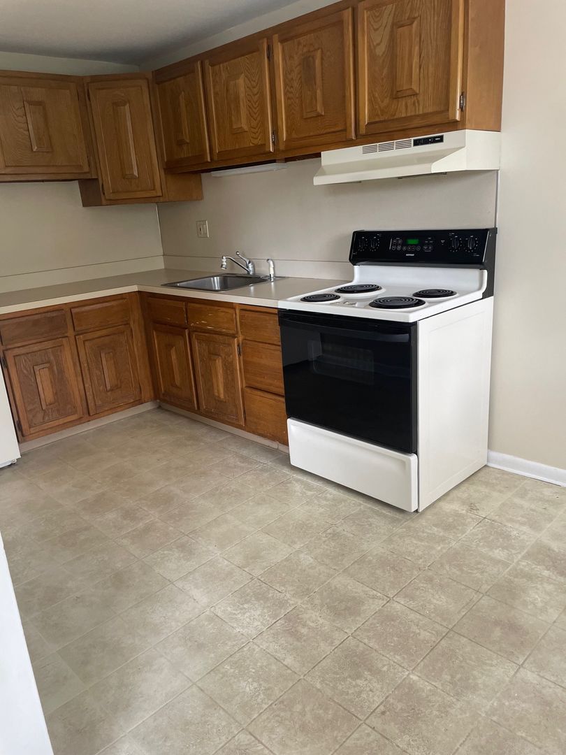 Bristol Apartment: 45 Hawthorne Street