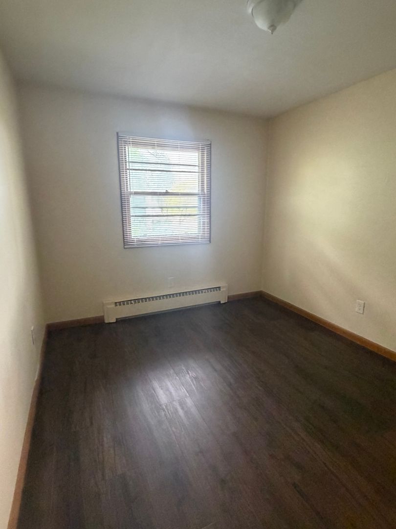 Heights Apartments - 4347 University 2 of 5
