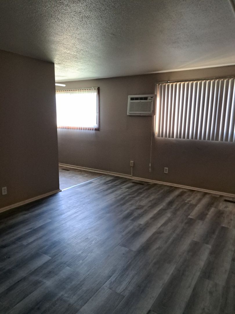 Fridley Apartment: 191 Island Park Drive NE